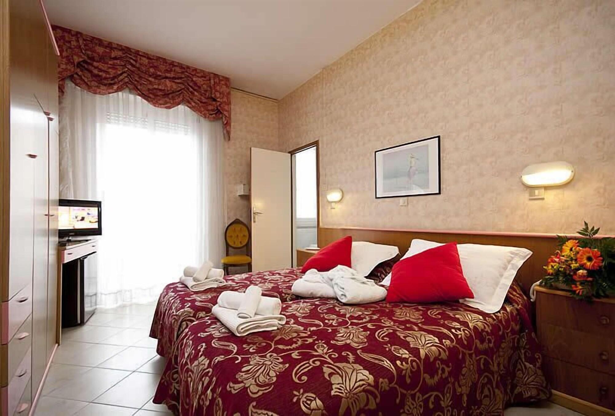 Hotel Spiaggia Marconi Rimini Dış mekan fotoğraf