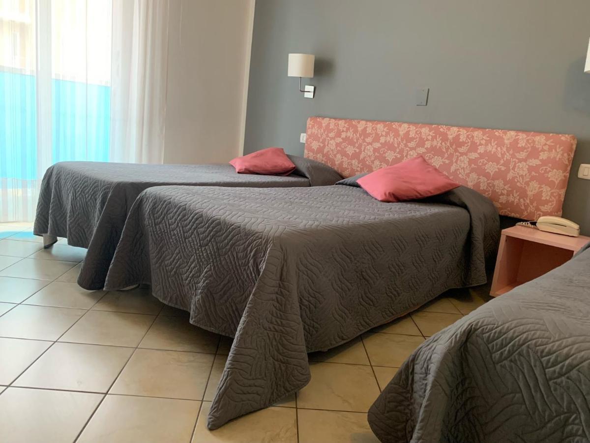 Hotel Spiaggia Marconi Rimini Dış mekan fotoğraf
