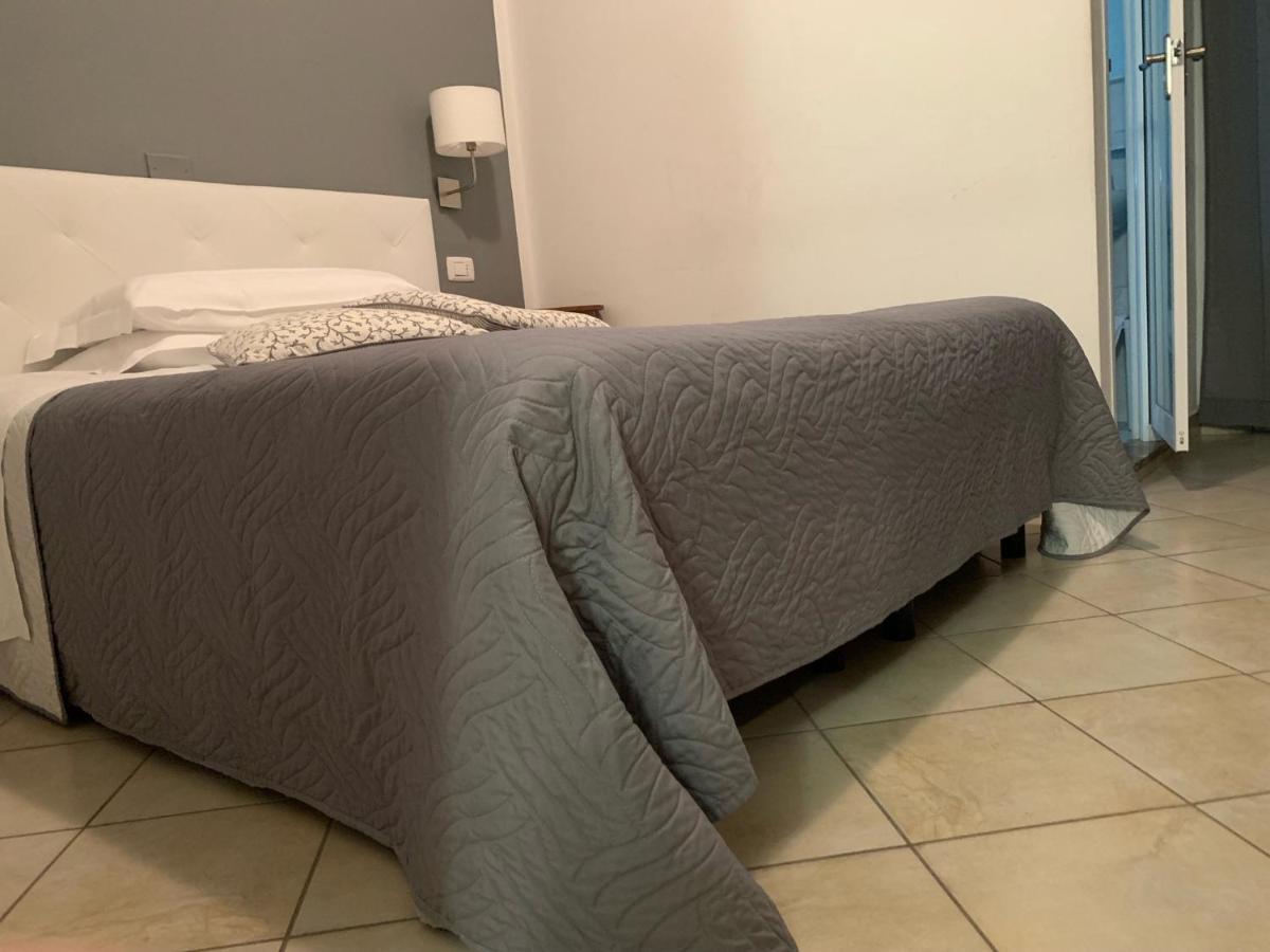 Hotel Spiaggia Marconi Rimini Dış mekan fotoğraf